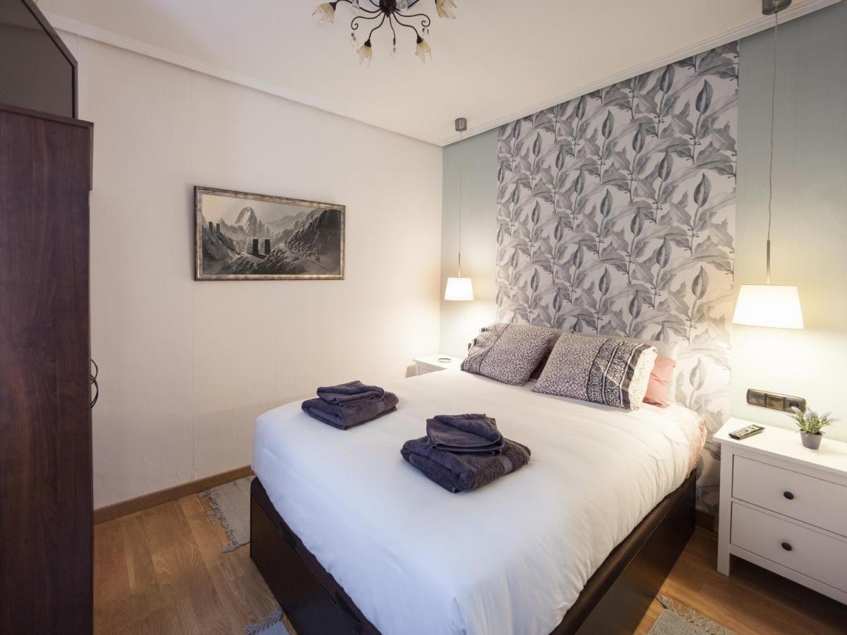 Cosy Room - Guggen º Parking Free Bilbao Luaran gambar
